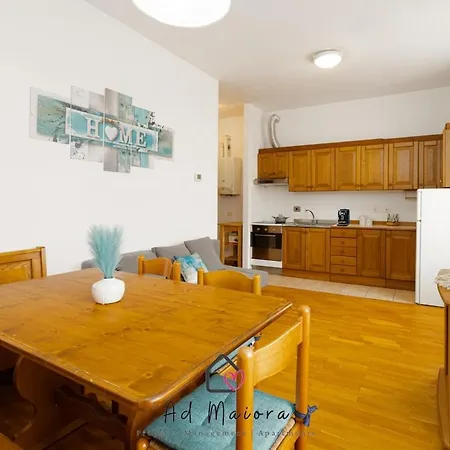 The Ecohouse With Private Parking Space アパート *