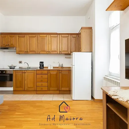 The Ecohouse With Private Parking Space アパート *